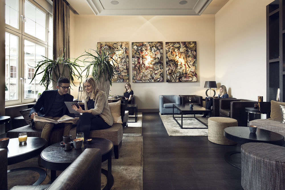 Terhills Hotel Maasmechelen Extérieur photo