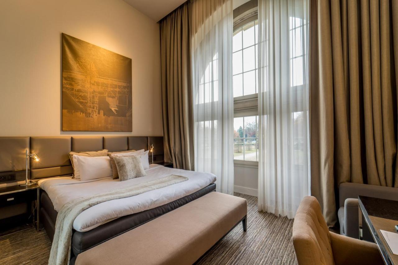 Terhills Hotel Maasmechelen Extérieur photo